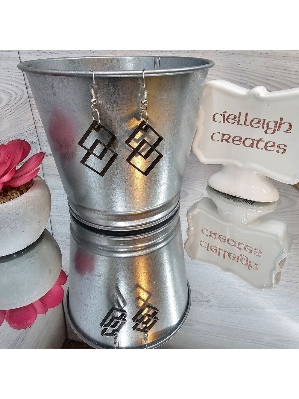 💥4 for $25💥 Laser-cut Earrings